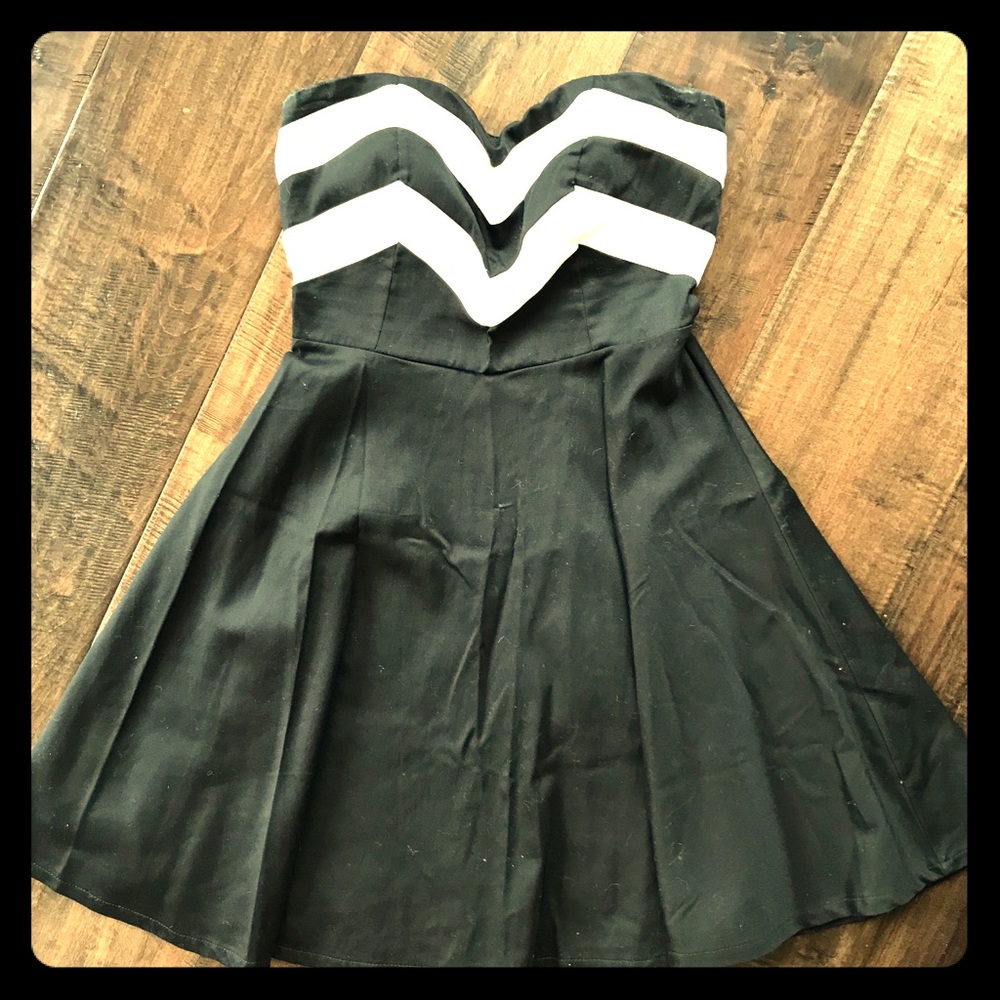 Strapless dress